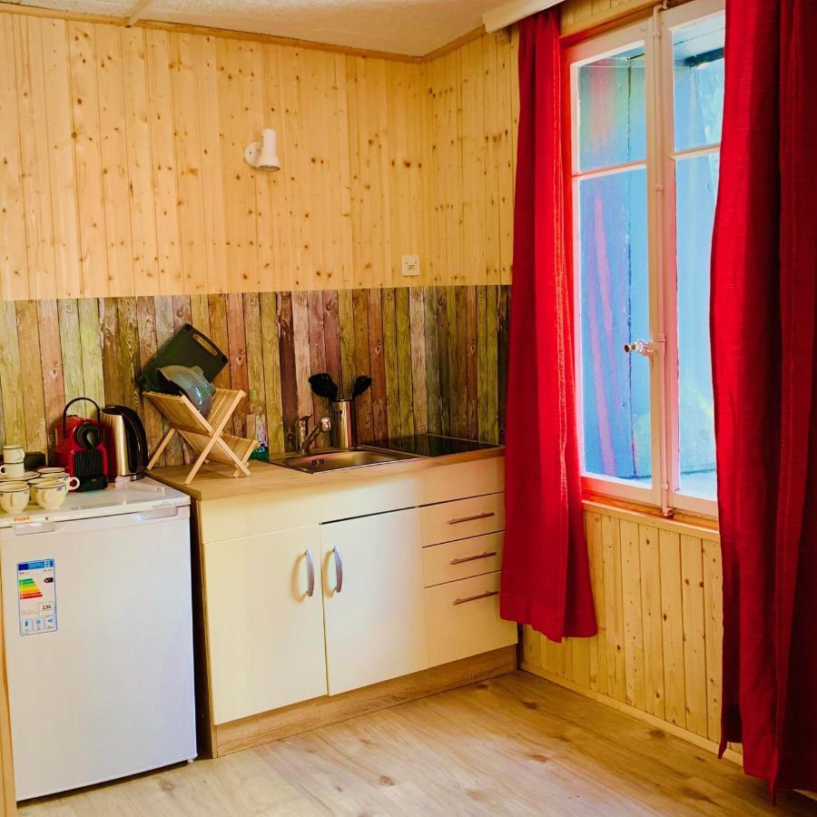Weisses Roessli Hotel Leukerbad Buitenkant foto