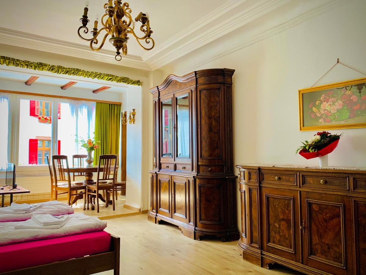 Weisses Roessli Hotel Leukerbad Buitenkant foto